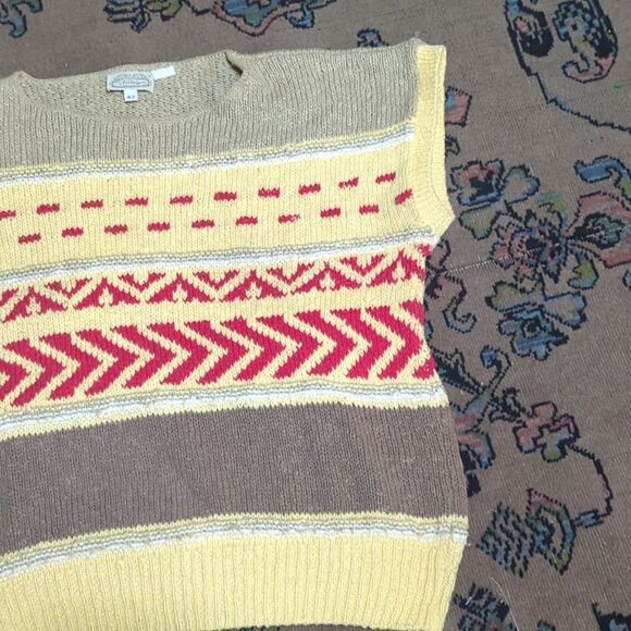 Villager Women's multi Jumper sweater vest - Picture 5 of 6